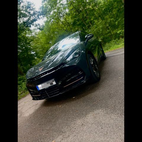 CUPRA Tavascan