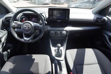 Toyota Yaris - 12