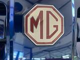 MG TF 135-Sammlerfahrzeug m. TZ und orig. 10km - MG aus 2004
