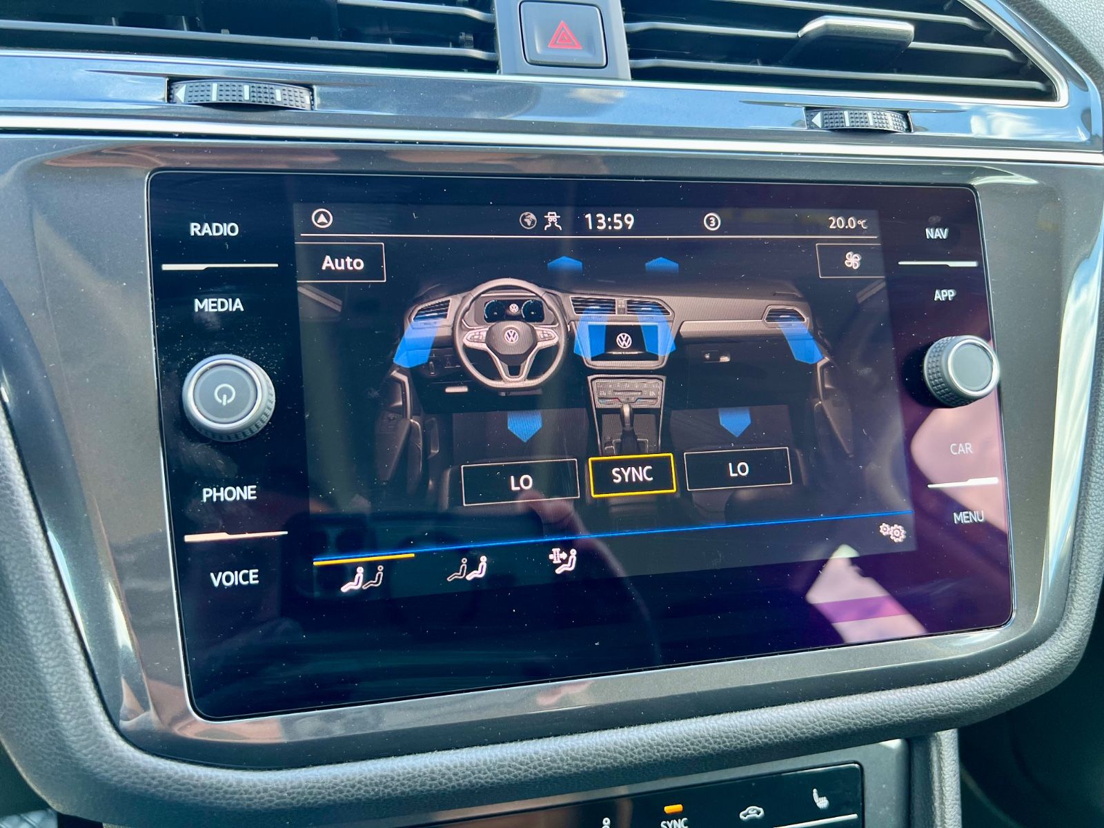 VW Tiguan Allspace Life 7-SITZE AAC NAVI GZJR