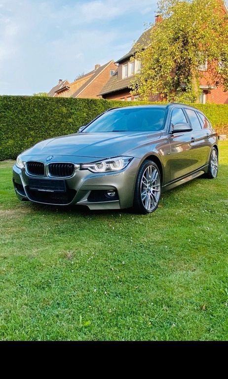 Image of BMW 320