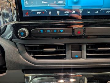 Ford Tourneo Custom Tit. 2.0 L1 NEUES MODELL