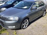 Skoda Rapid Elegance - Skoda Rapid: Elegance
