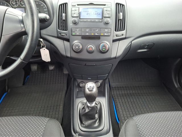 Hyundai i30 Classic 1.4 °Klima°NSW°CD°