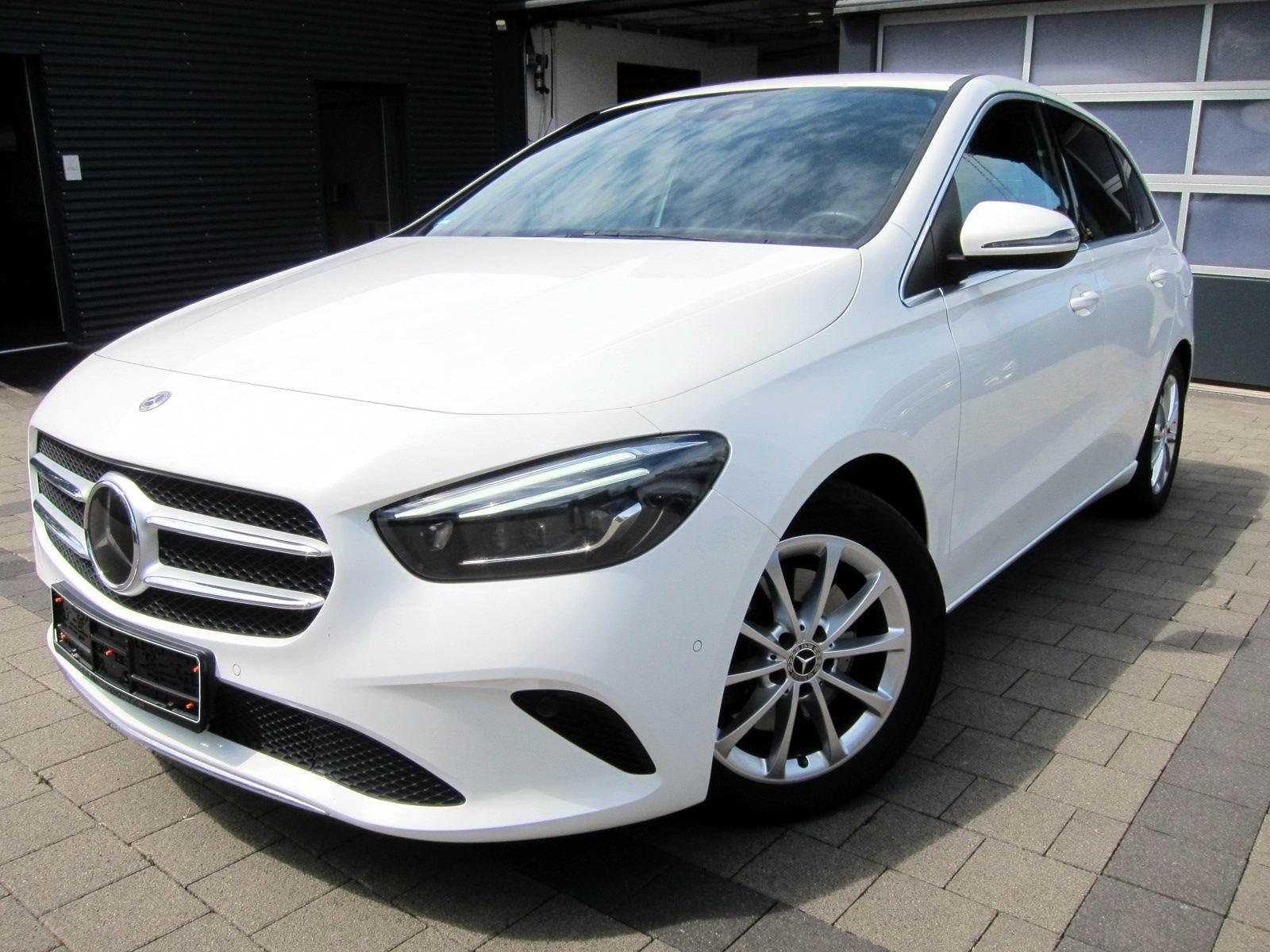 Mercedes-Benz B 220 d Distronic Multibeam LED AHK Navi Kamera