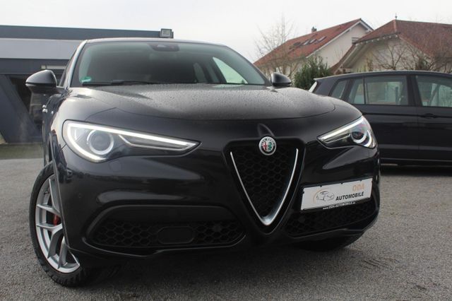 Alfa Romeo Stelvio Super Q4=ACC=XENON=LENKRAD-HEIZUNG=LEDER