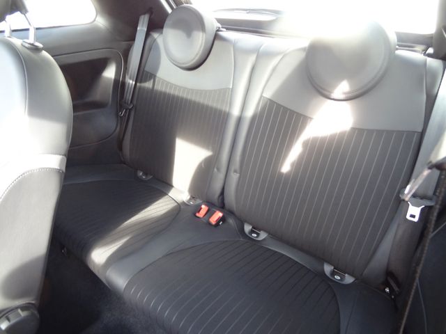 Fahrzeugabbildung Fiat 500 RockStar/Pano/Leder/1.Hd/PDC/Navi/Garantie