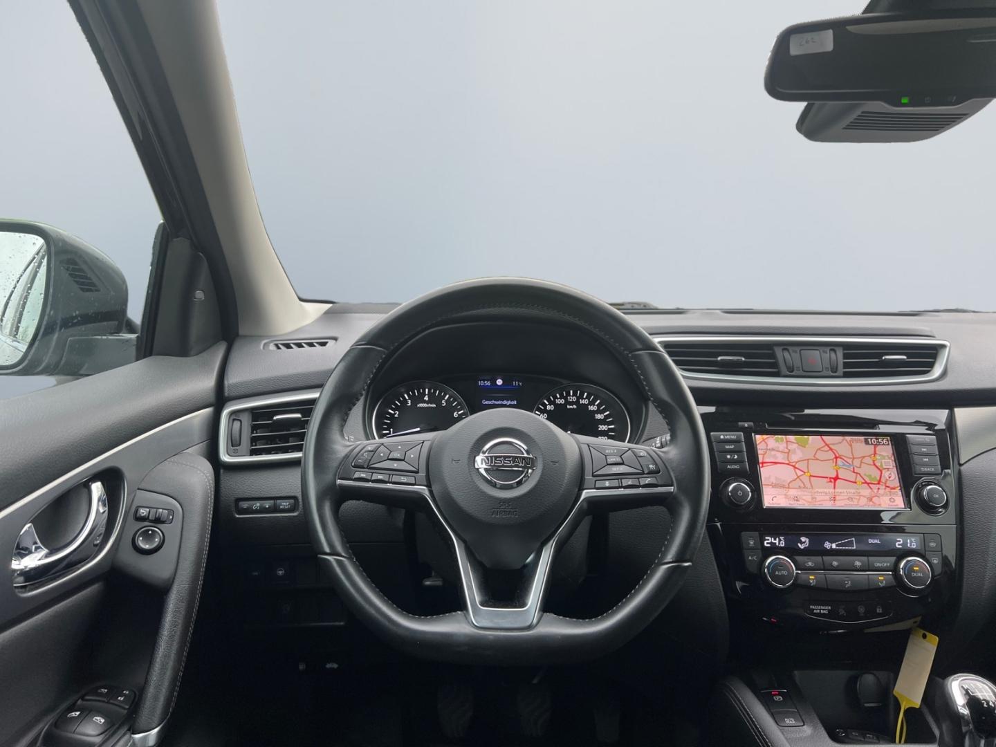 Nissan Qashqai 1.3 DIG-T TEKNA *LED*360°*hzb. Front*ACC