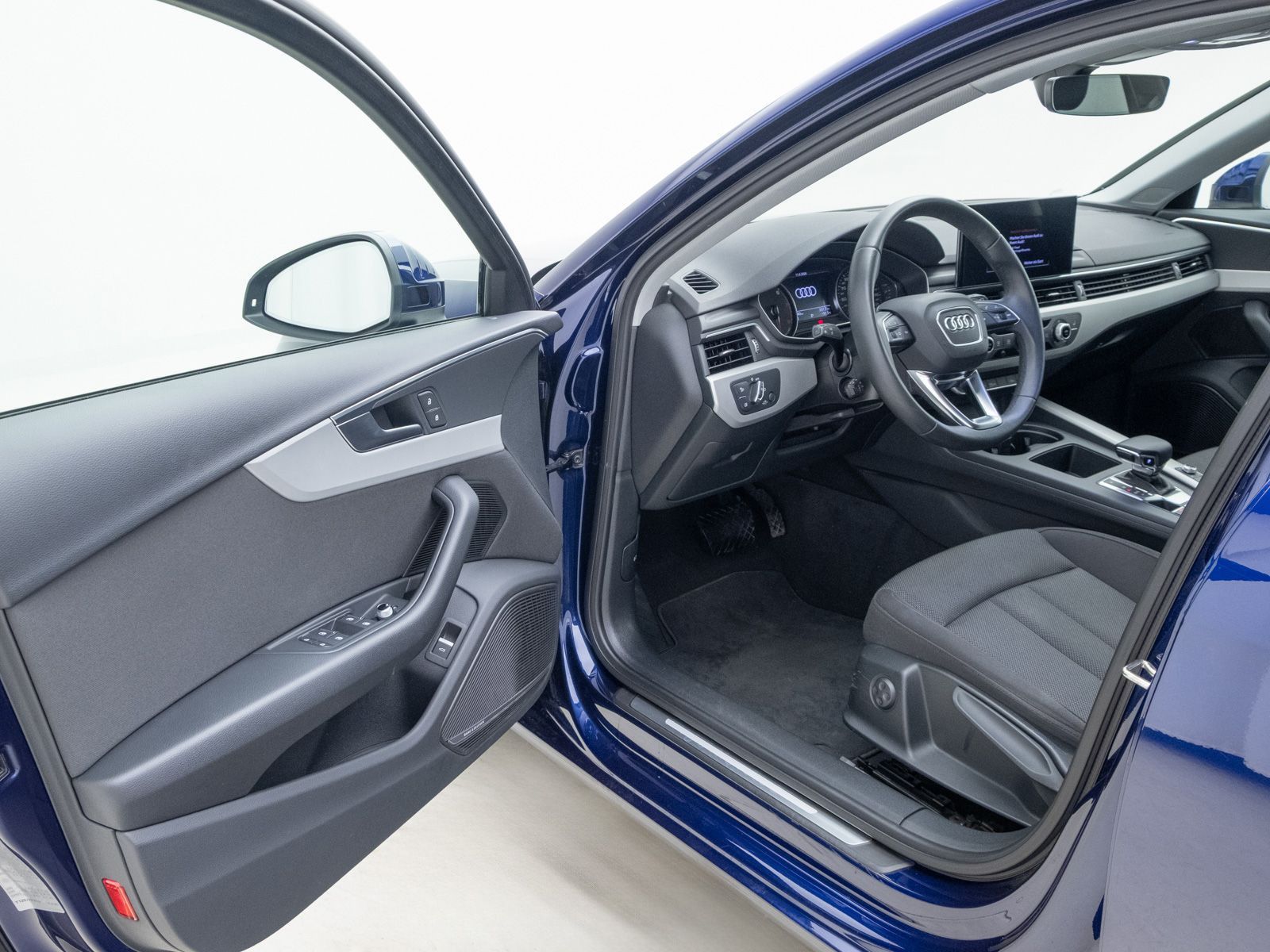 Audi A4 - Bild 11