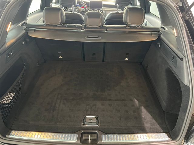 Fahrzeugabbildung Mercedes-Benz GLC 250 d 4M AMG/Sthzg/AHK/Designo/Head UP/360°