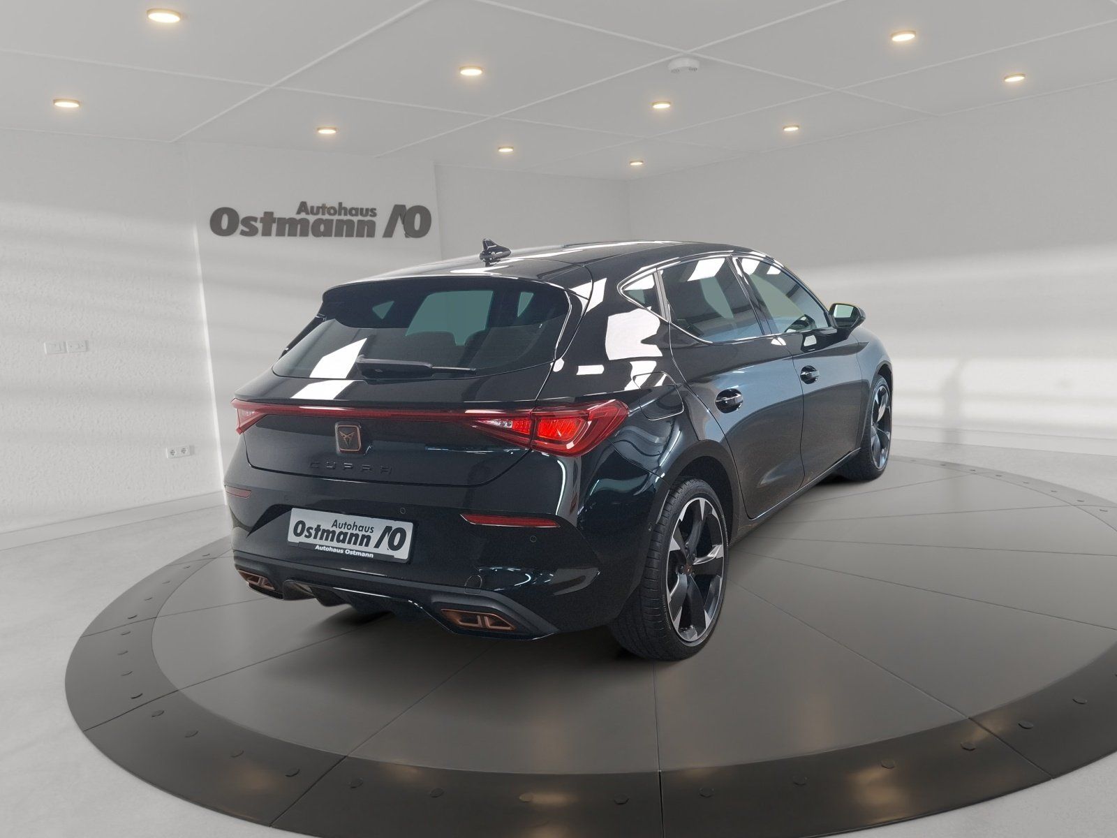 Cupra Leon 1,4 e-Hybrid ACC RFK LED Pano SHZ Full Link imagem 3