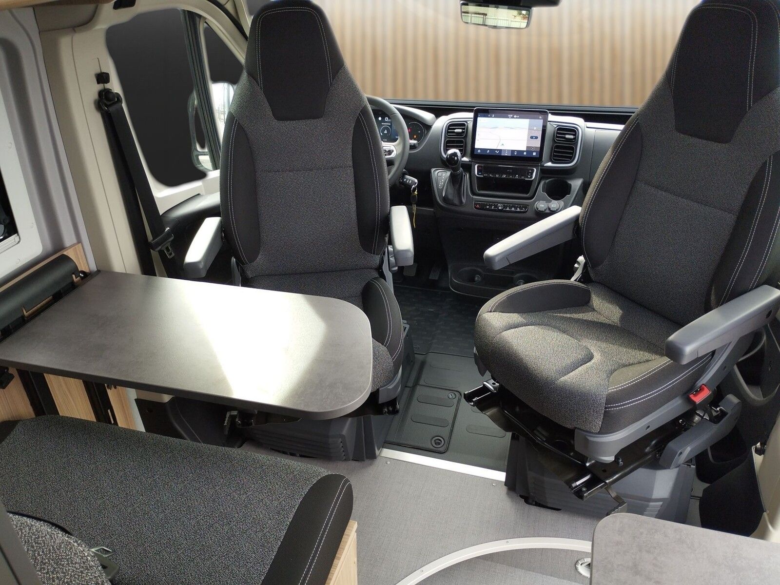Fahrzeugabbildung Pössl Summit 600 L Citroen Lithium, Solar