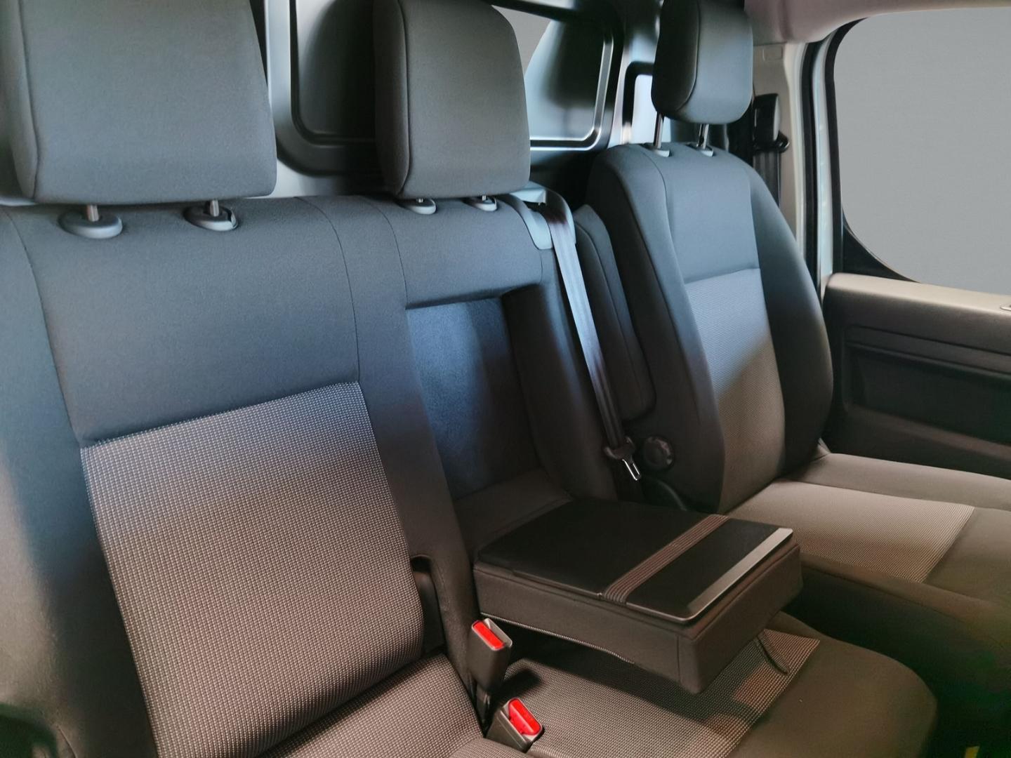 Toyota Proace L1 1.5 D Kasten Work 4-türig ACC DAB Spur