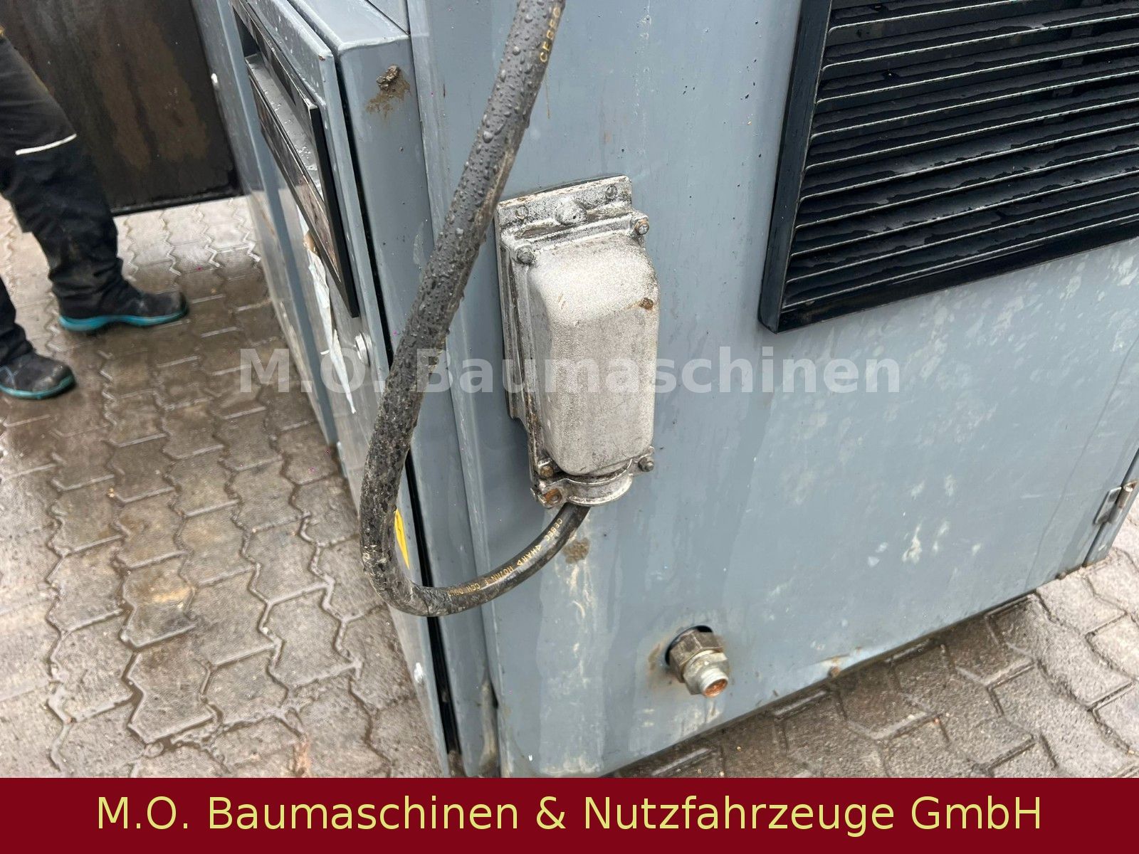 Fahrzeugabbildung Atlas Copco GA 408 Pack / Kompressor / 8 Bar / 2925 1/min