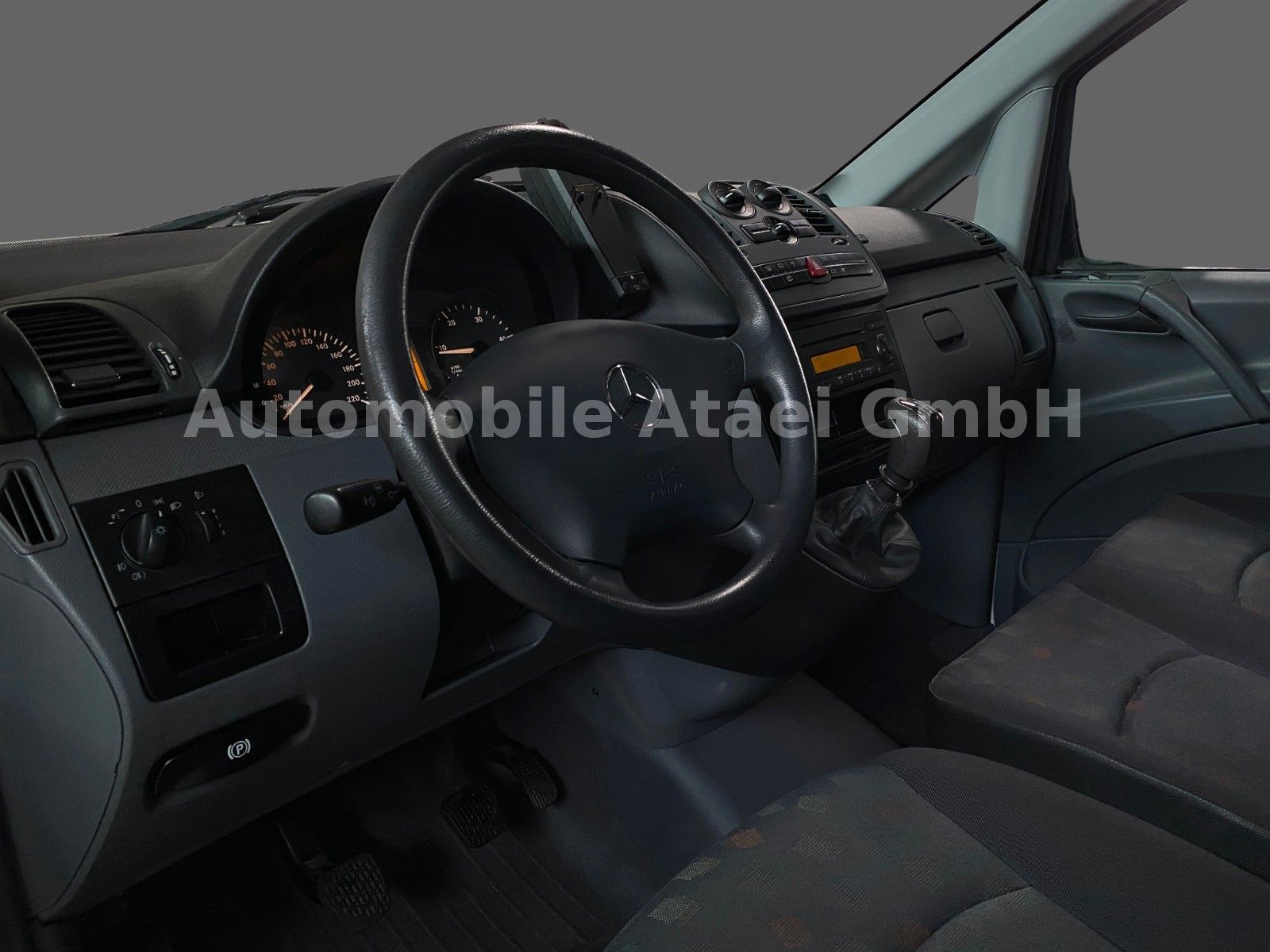Fahrzeugabbildung Mercedes-Benz Vito Mixto 111 CDI lang KLIMA+ 1.HAND (8786)