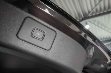 Bild 12 DFSK Fengon 5 Automatic Navi Pano Klima BT USB
