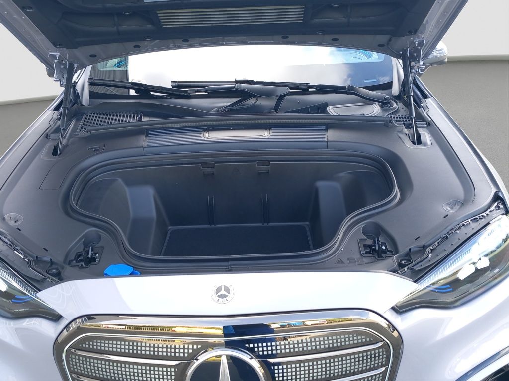 Fahrzeugabbildung Mercedes-Benz C 400 4M AMG*Pano-Dach*Massage*Sitzklima*360 °**