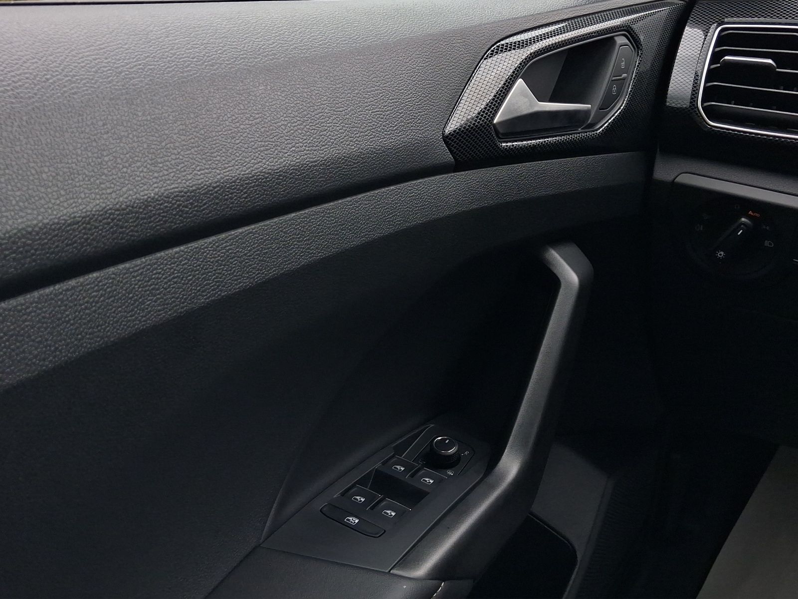 Volkswagen T-Cross - Bild 21