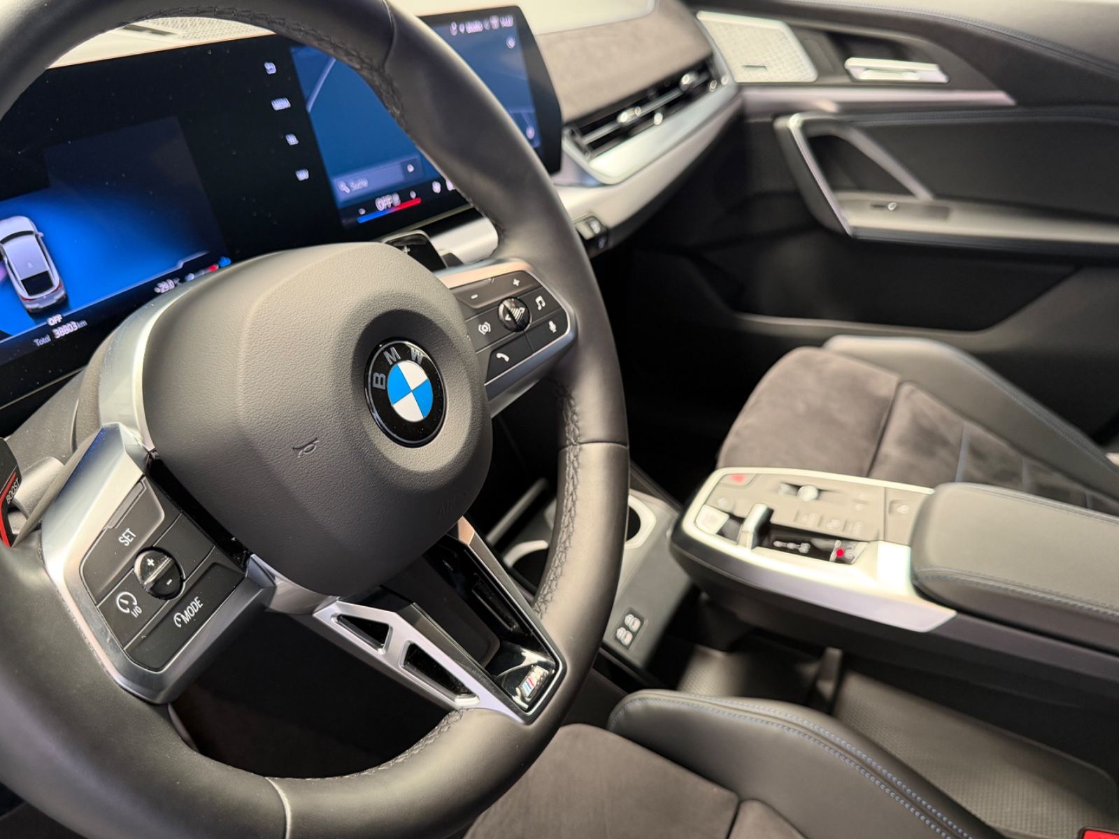 BMW X2 20 d xDrive M Sport 360° Cam KeyLess HUD AHK foto 15
