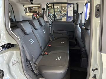 Ford Tourneo Courier 1.0 EcoBoost Active NaviKamera