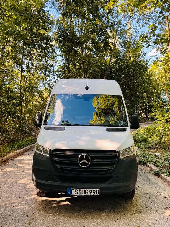 Image of Mercedes-Benz Sprinter