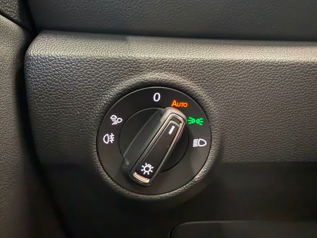 T-Roc Style 1.5 TSI IQ.LIGHT NAVI ACC