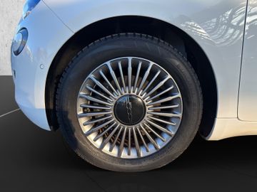 Fiat 500 e Basis 42 kWh Carplay+LM+Allwetter+RFK+SHZ