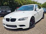 BMW 330d Sport Coupé M3 Umbau Original Teile Tüv Neu - BMW 330 aus 2009: D
