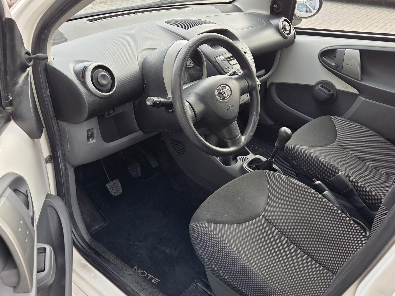Toyota Aygo AYGO Cool 1.0 /KLIMAANLAGE/CD SPIELER