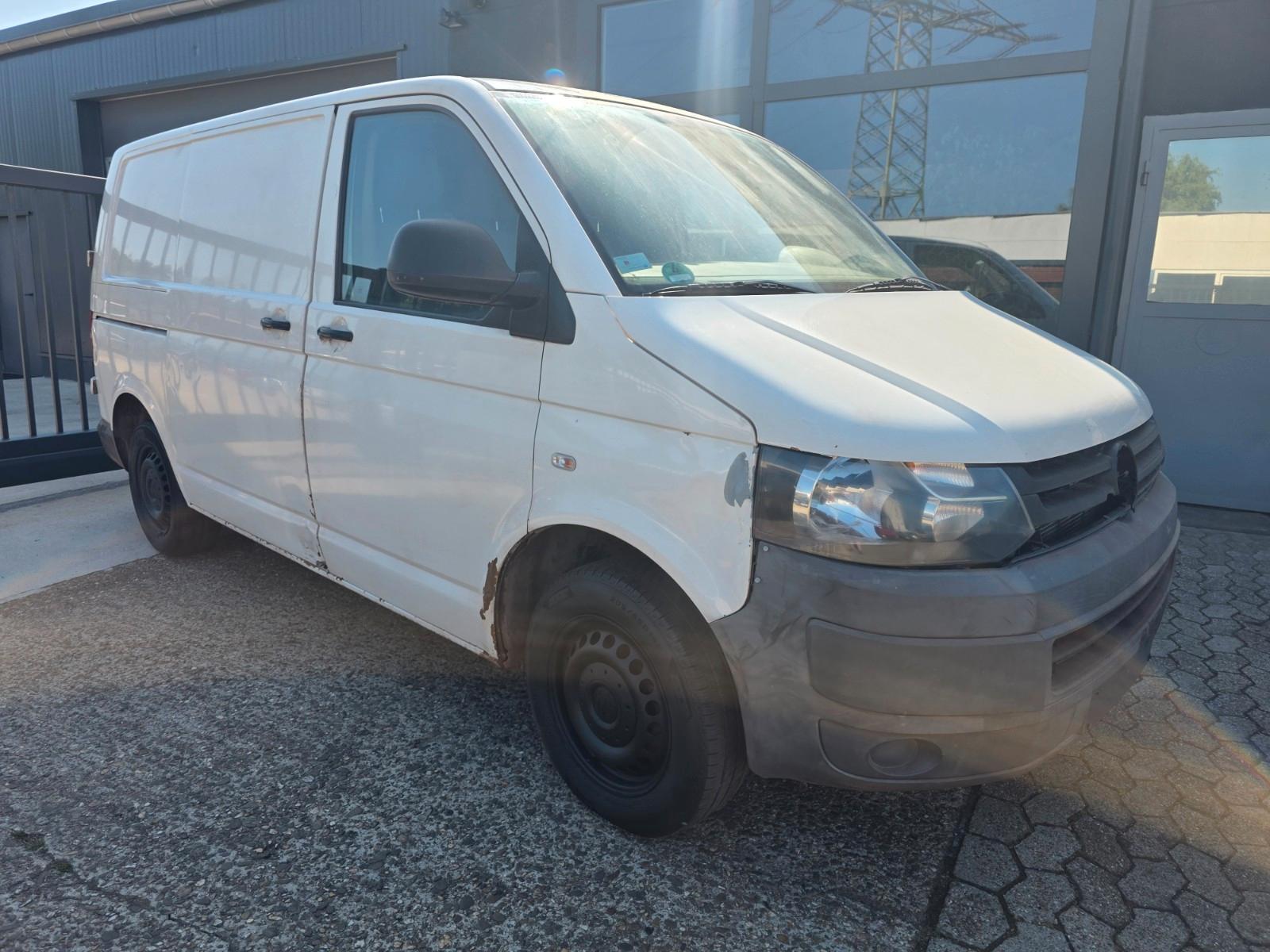 Volkswagen T5 Transporter 2.0 TDI Kasten Motorschaden!!!!