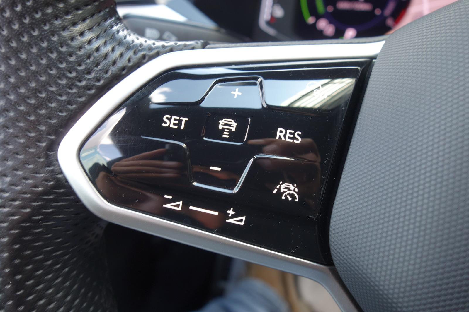 Volkswagen Arteon 1.4 TSI e-Hybrid R LINE VIRTUAL/STDHZG/AC, миниатюра 26