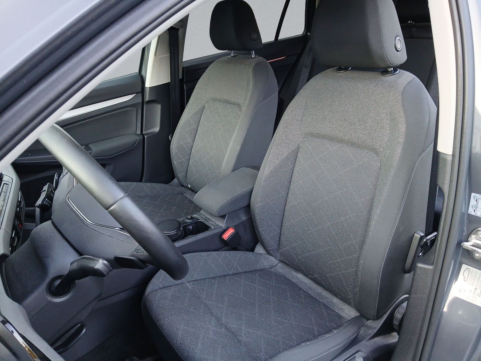 Volkswagen Golf VIII Variant TDI DSG Life AHK App Navi foto 5