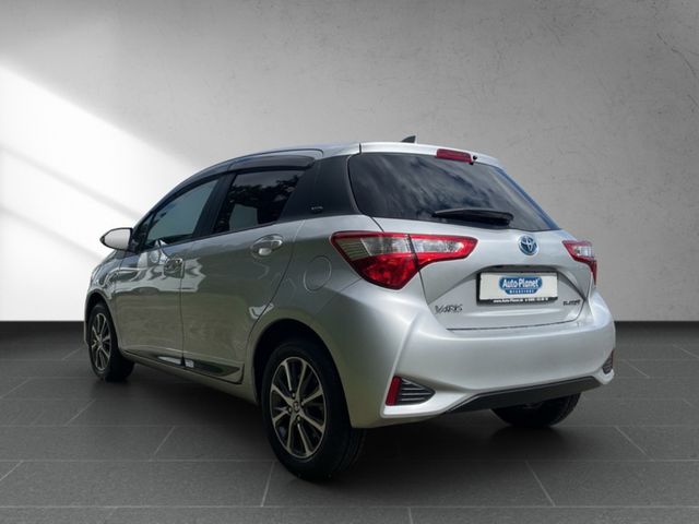 Toyota Yaris 1.5 Hybrid Y20 Team D *CAM*SHZ*TEL* ALU