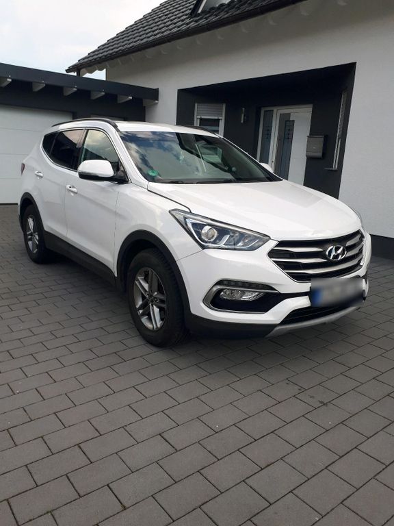 Image of Hyundai SANTA FE