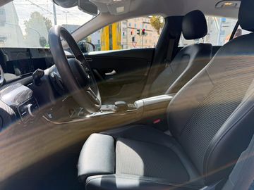 Mercedes CLA 250 - 4