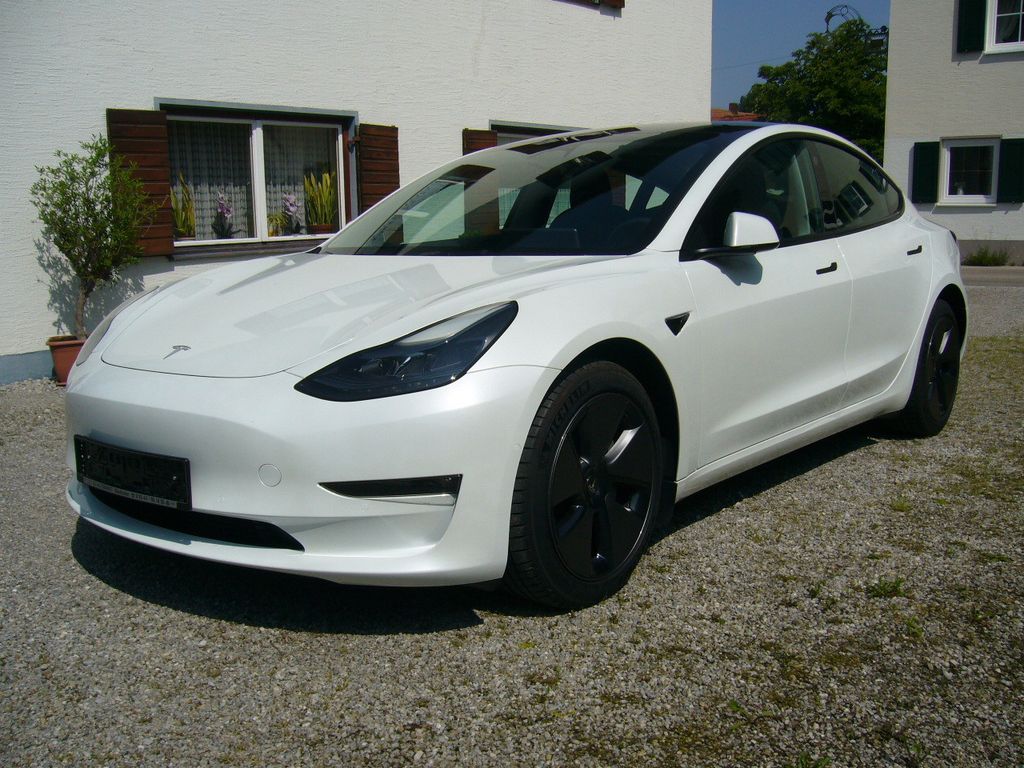 Image of Tesla Model 3