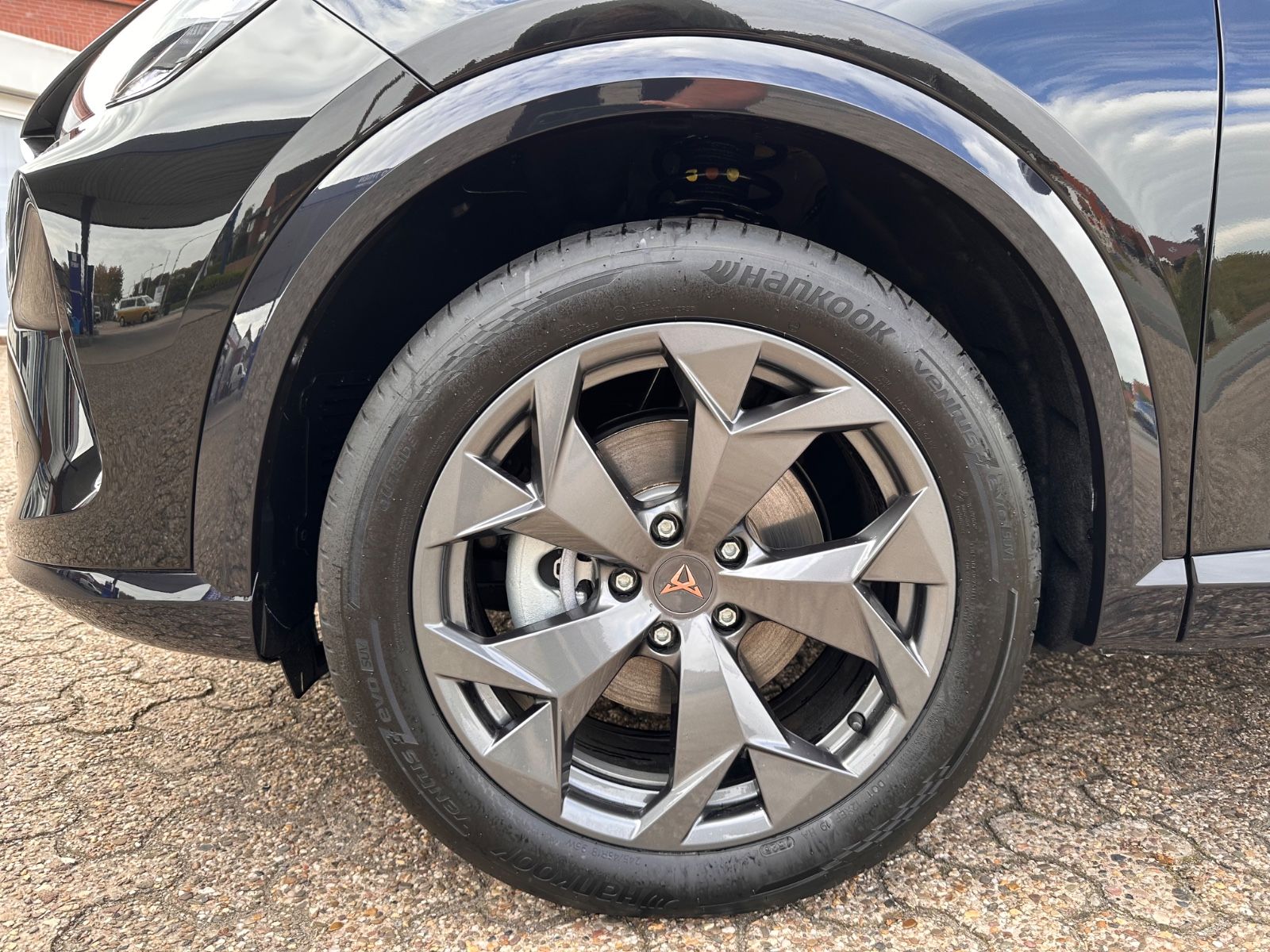 Fahrzeugabbildung CUPRA Formentor 2.0 TSI 4Drive AHK/ACC/LED/SHZ/RFK/PDC
