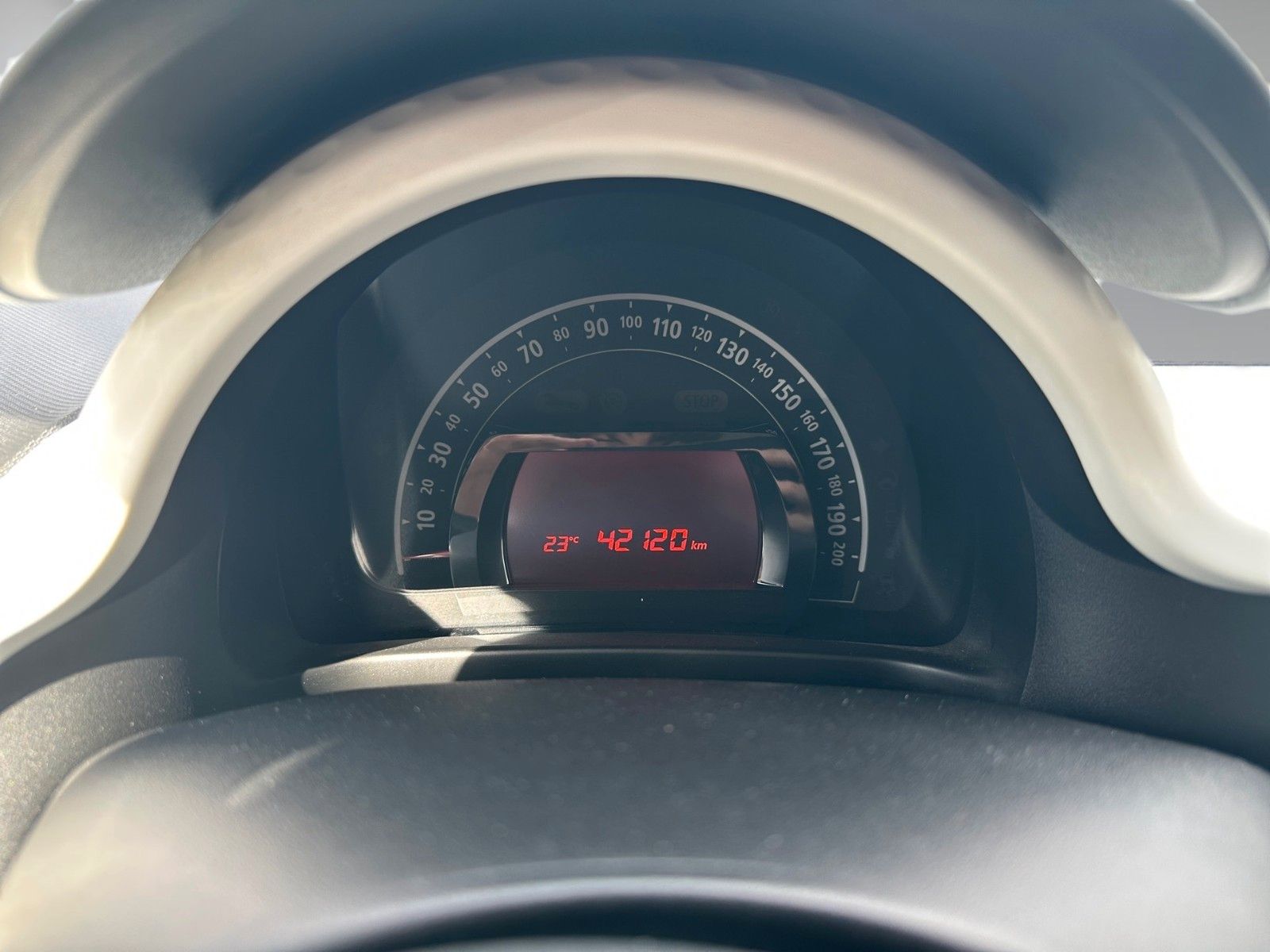 Renault Twingo Life – Bild 11
