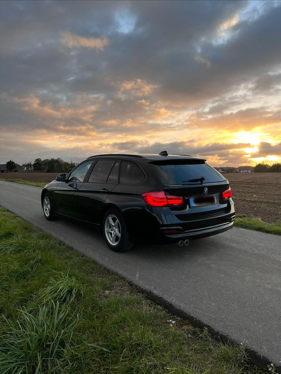 BMW 320