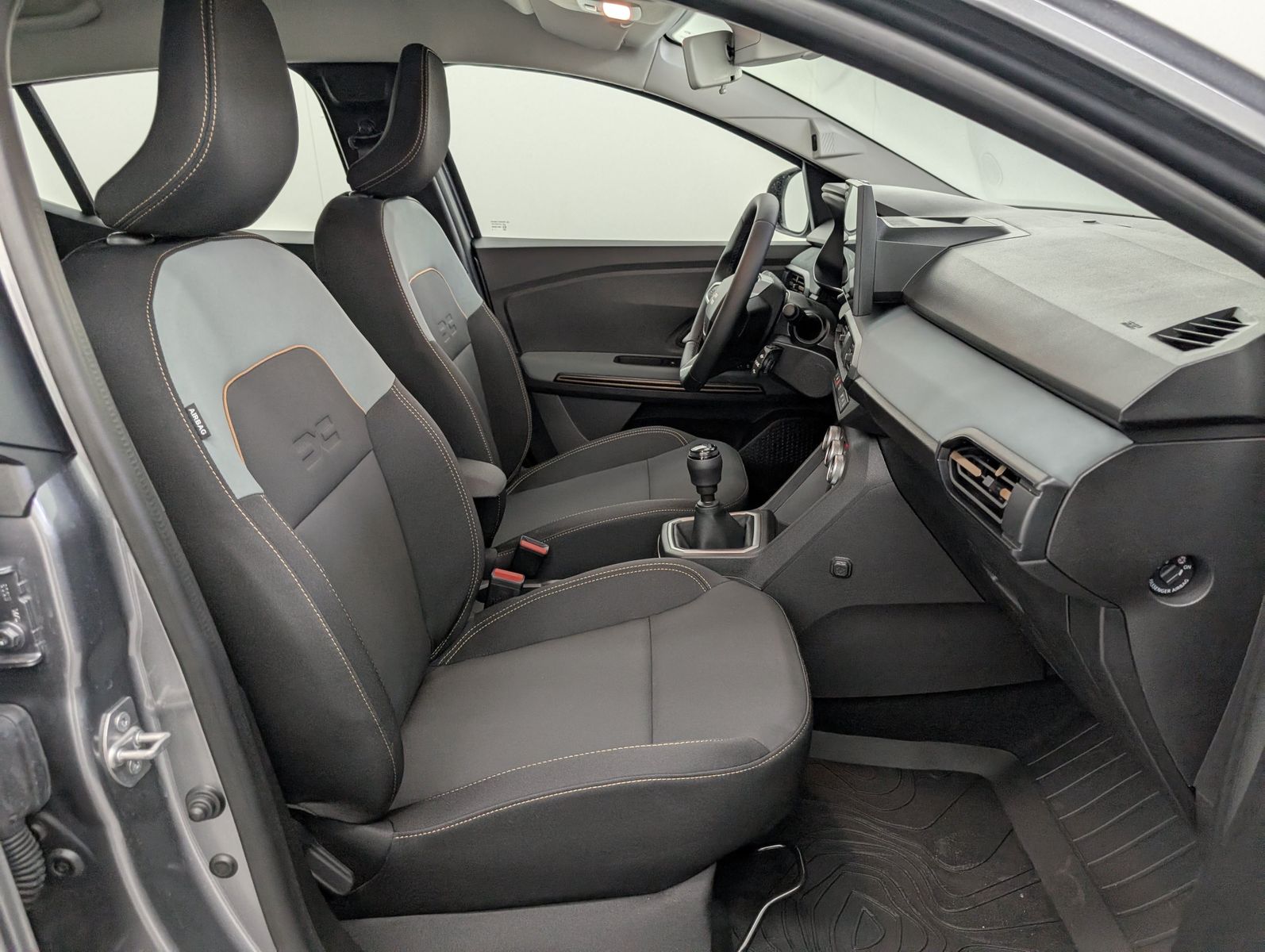 DACIA Sandero Stepway Extreme Eco-G 120 Benzin/Gas – Bild 12