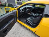 Dodge Challenger - : Coupe, Gelb, Beheizbares Lenkrad
