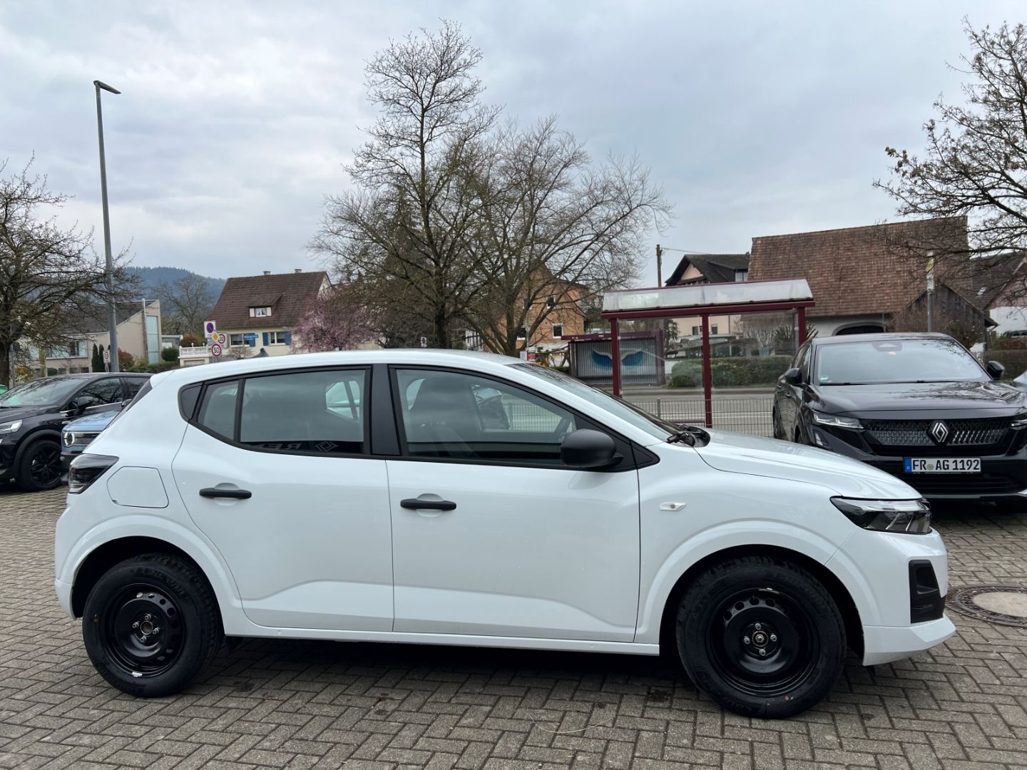 Fahrzeugabbildung Dacia Sandero III Expression LED Klimaautom Fahrerprof