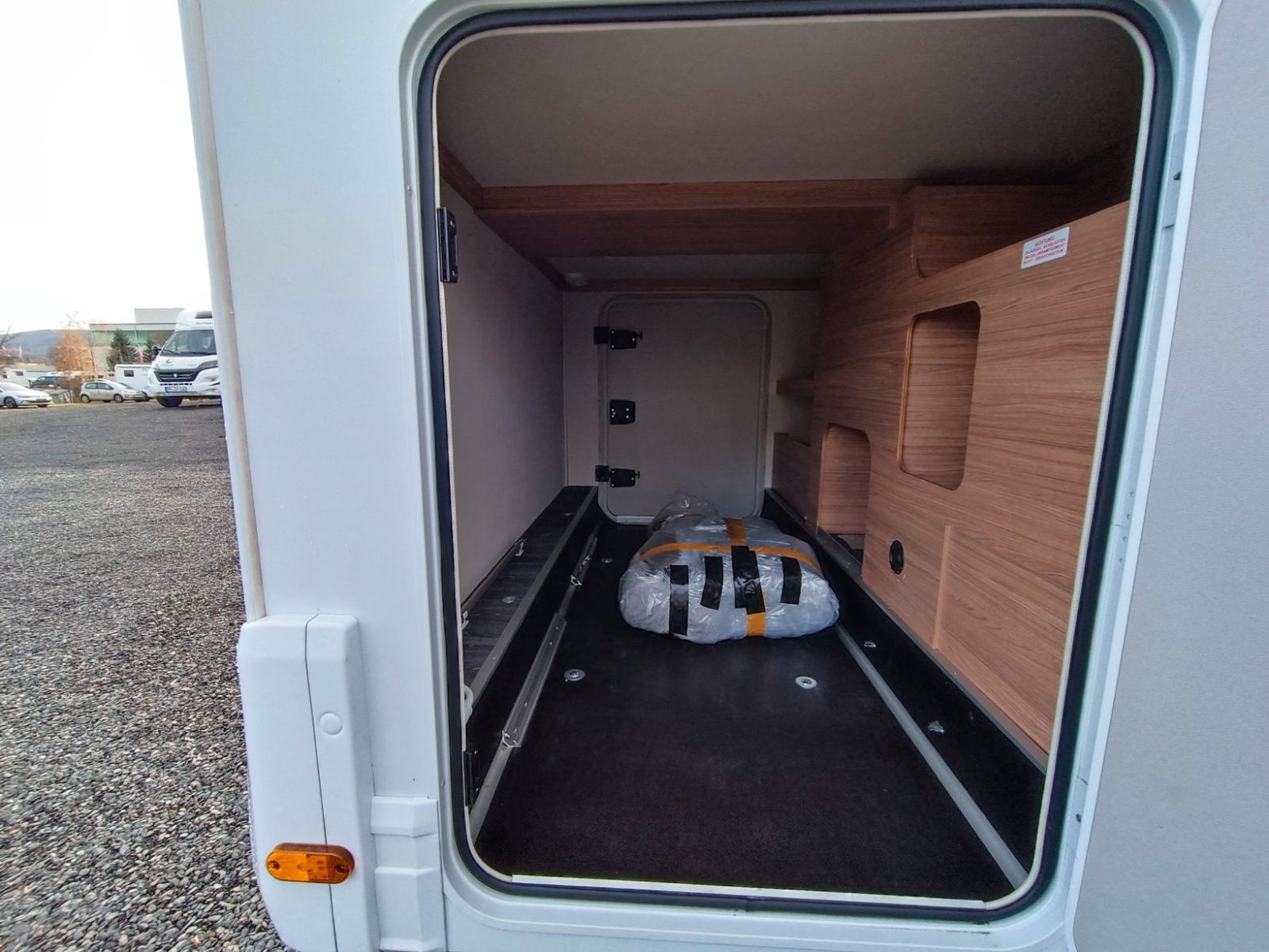 Fahrzeugabbildung Weinsberg CaraSuite 700 MEG Ford*Automatik*Xenon*Dachklima