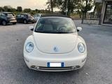 Volkswagen New Beetle 2.0 Cabrio - Volkswagen New Beetle: Beige