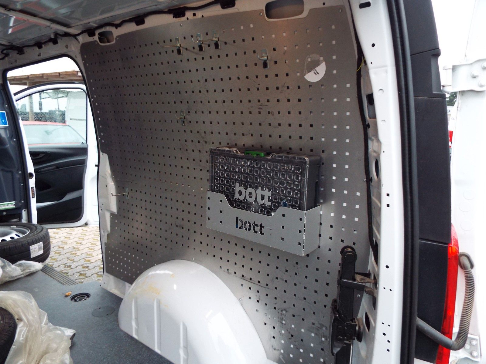 Mercedes-Benz Vito 114 CDI EXTRALANG, NAVI-AHK- BOTTREGAL foto 13