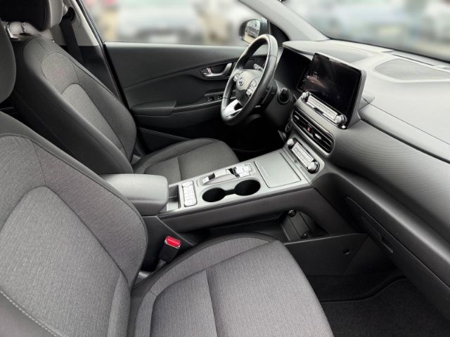 Fahrzeugabbildung Hyundai KONA Edition 30+ Elektro 2WD KLIMA+NAVI+PDC+RFK+