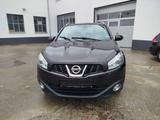 Nissan Qashqai I-Way - Nissan Qashqai i-Way mit Benzin-Antrieb