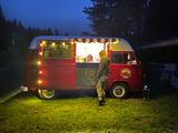 Volkswagen T2 Food Truck High Roof - rote Volkswagen T2