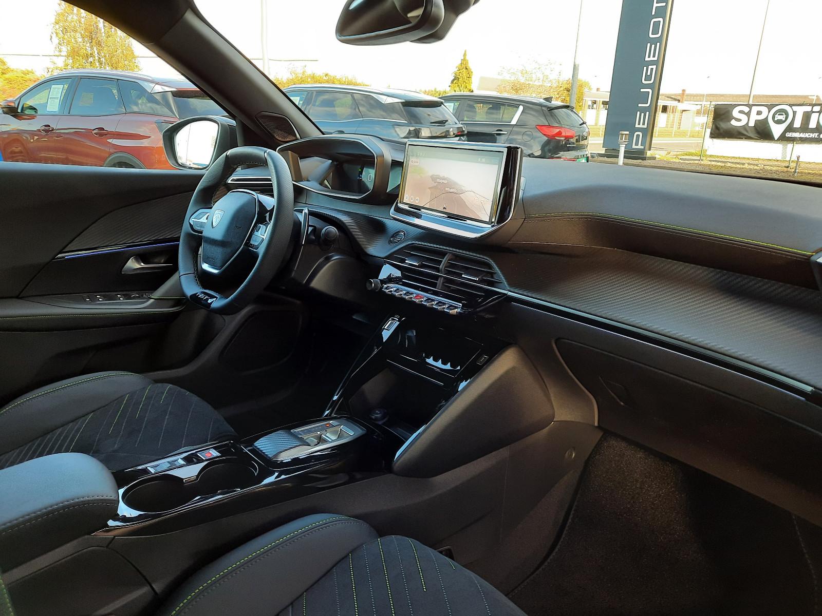 Peugeot 2008 GT-Exclusive  eDSC  SH NAVI 360° KAMERA