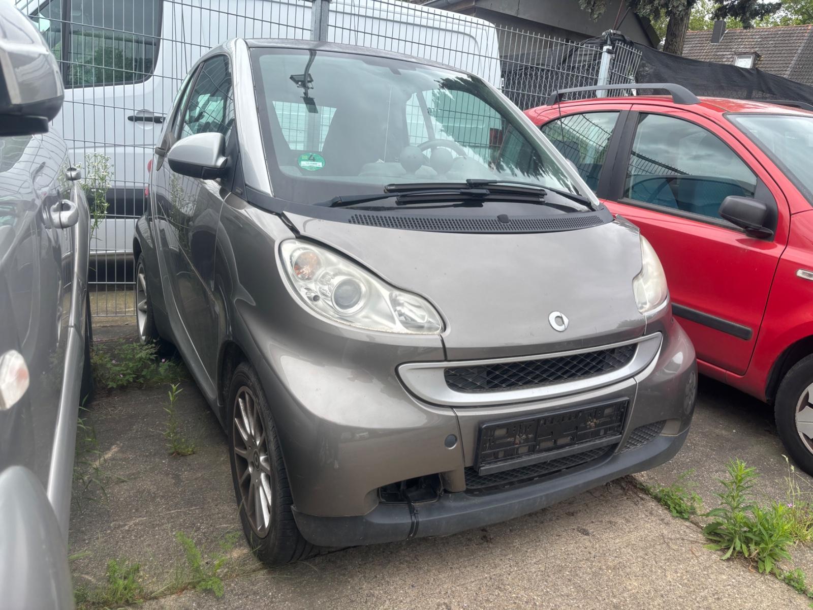 Smart ForTwo Passion coupe CDI 40 kW*KLIMA*PANO*DEFEKT